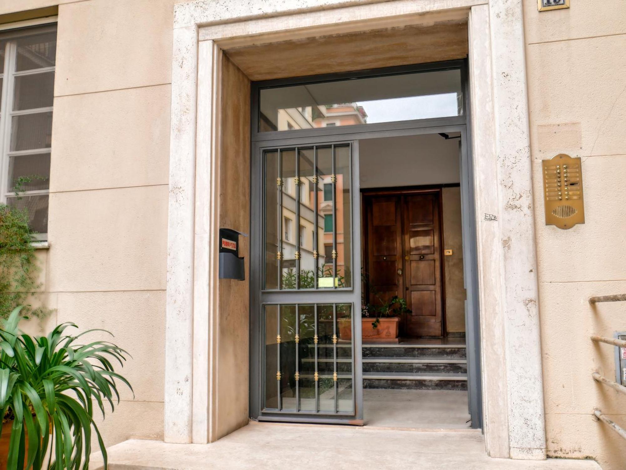 Romarex Luxury Apartment Bagian luar foto