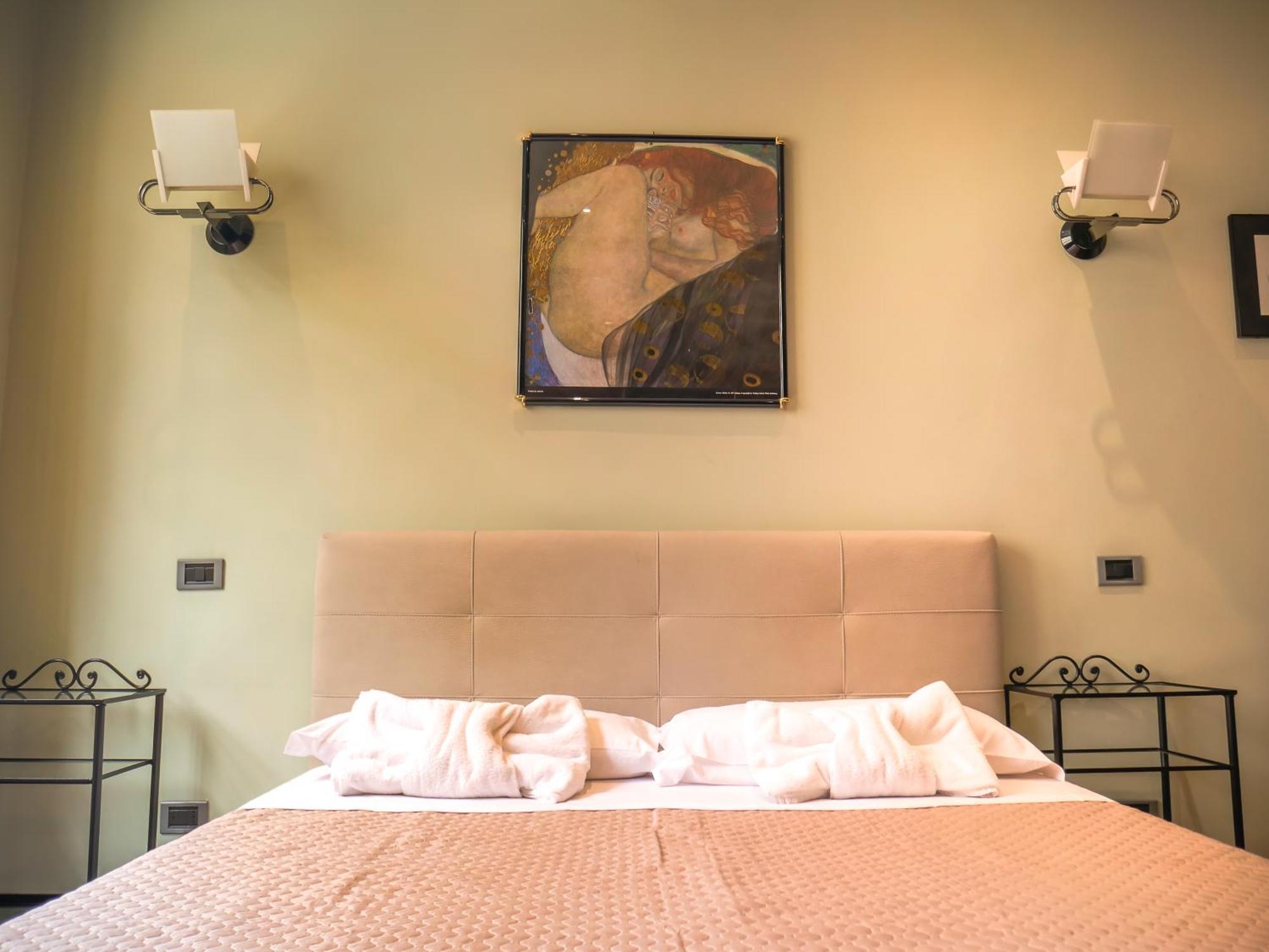 Romarex Luxury Apartment Bagian luar foto